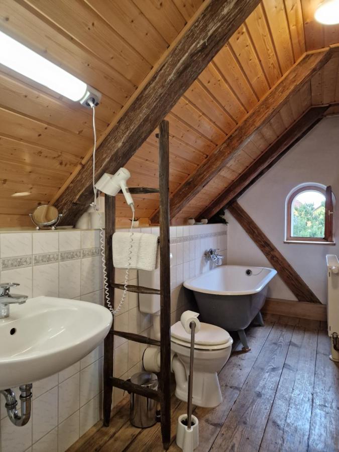 Zum Alten Schulhaus Бург Экстерьер фото